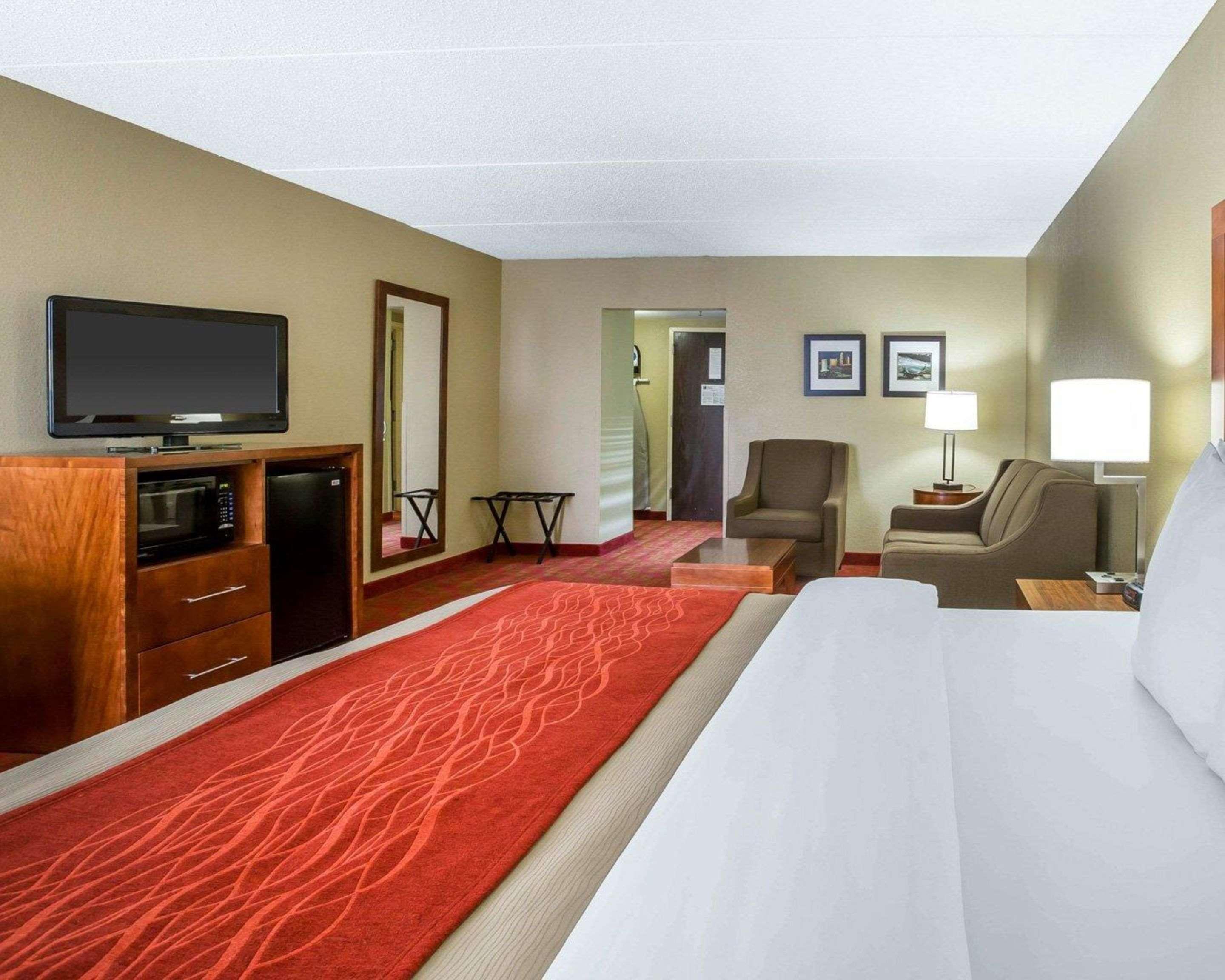Comfort Inn Matthews / Charlotte מראה חיצוני תמונה