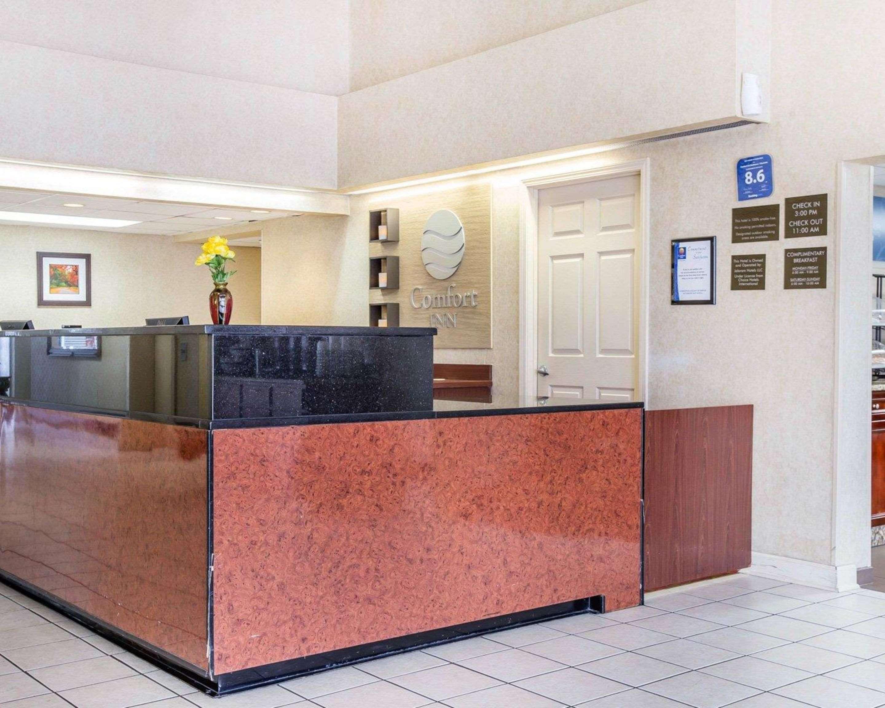 Comfort Inn Matthews / Charlotte מראה חיצוני תמונה