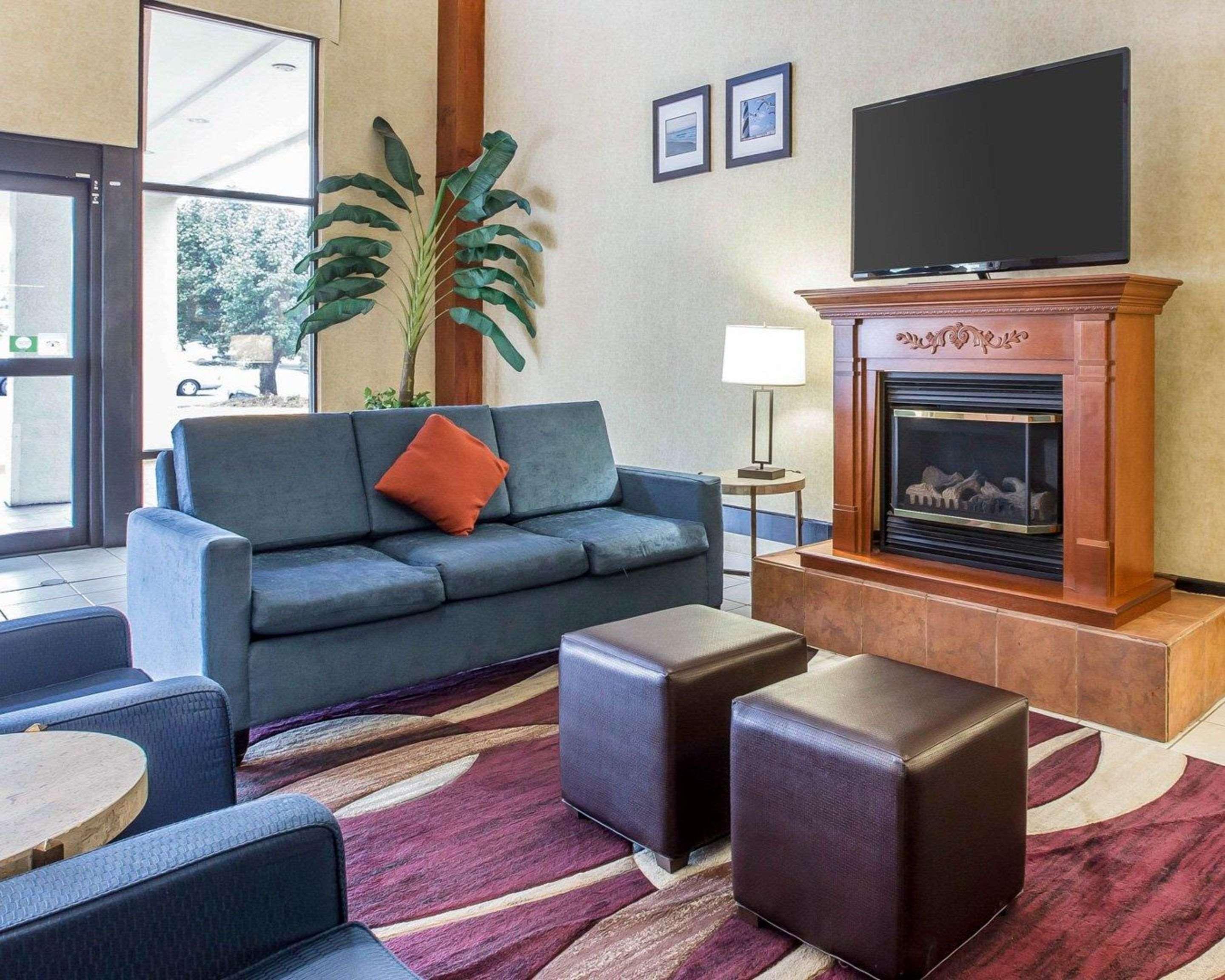 Comfort Inn Matthews / Charlotte מראה חיצוני תמונה