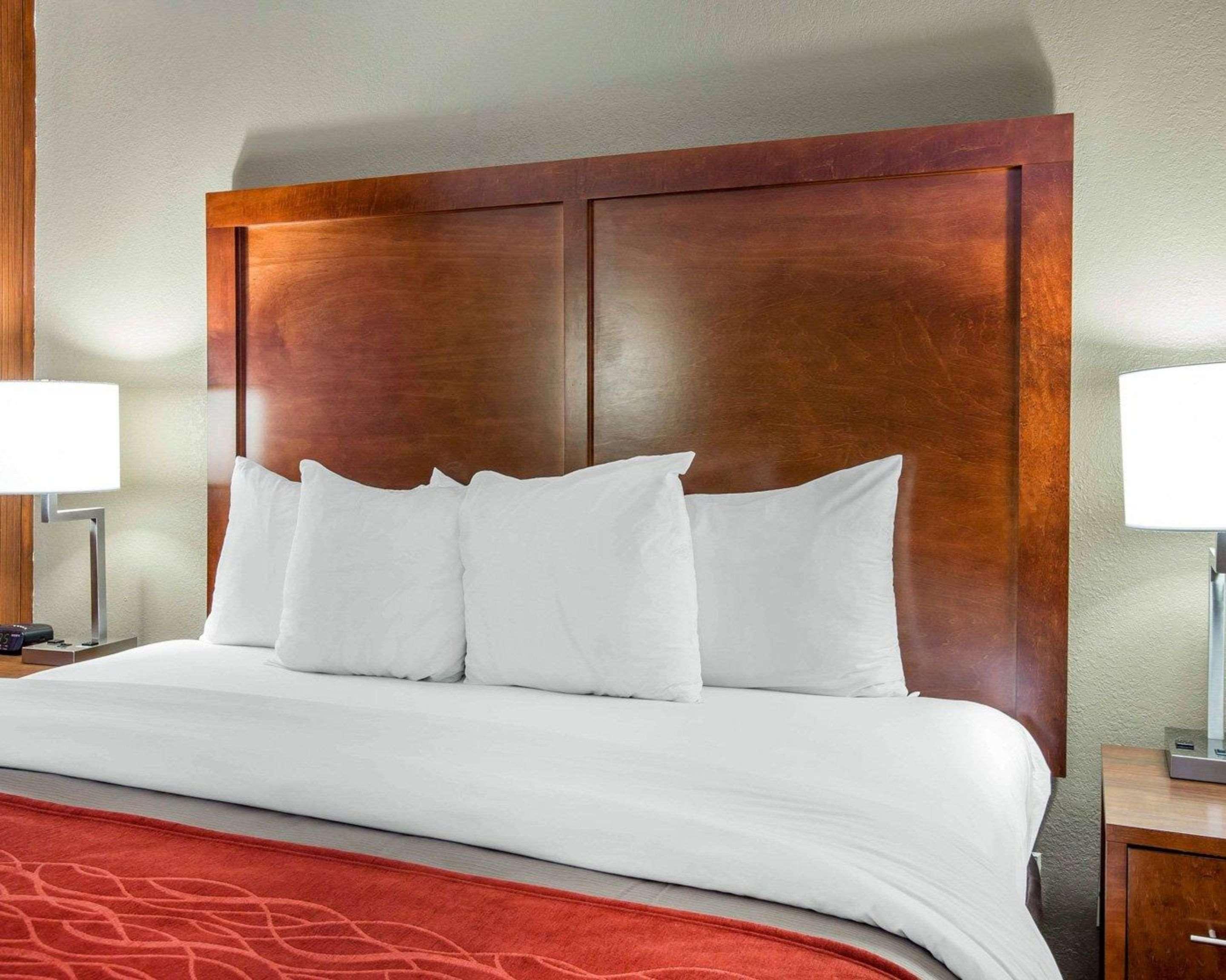Comfort Inn Matthews / Charlotte מראה חיצוני תמונה