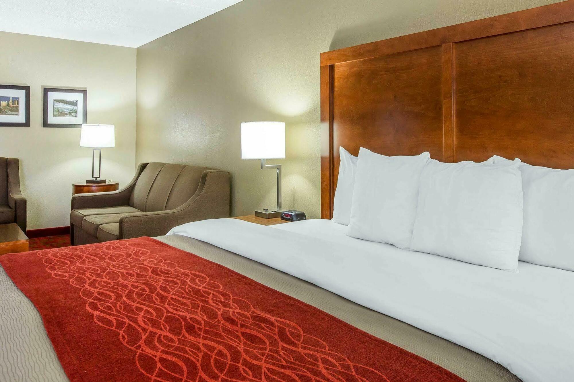 Comfort Inn Matthews / Charlotte מראה חיצוני תמונה